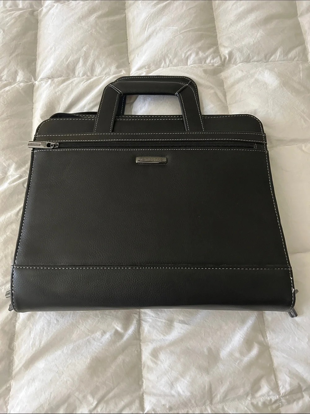 Men's Black samsonite padfolio with handles and strap